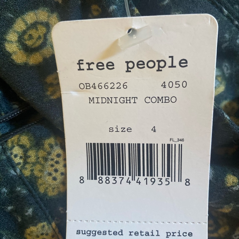Free people jump suit NWT size 4 - Picture 6 of 6